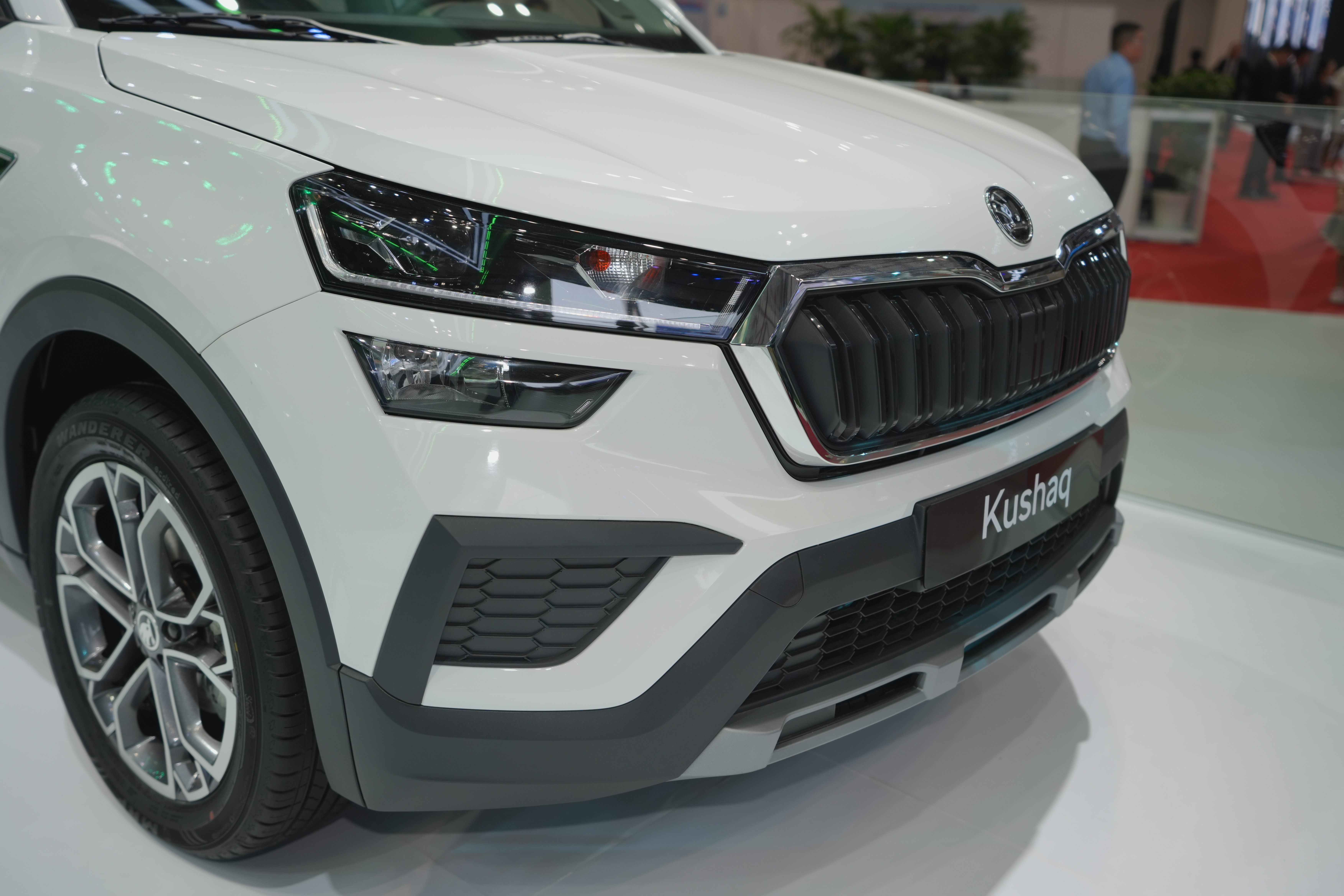 PHJ09761 Skoda Kushaq lắp ráp tại Việt Nam có gì để "đấu" Xforce, Cross ?