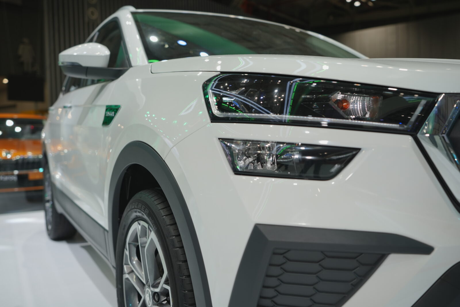 PHJ09764 Skoda Kushaq lắp ráp tại Việt Nam có gì để "đấu" Xforce, Cross ?
